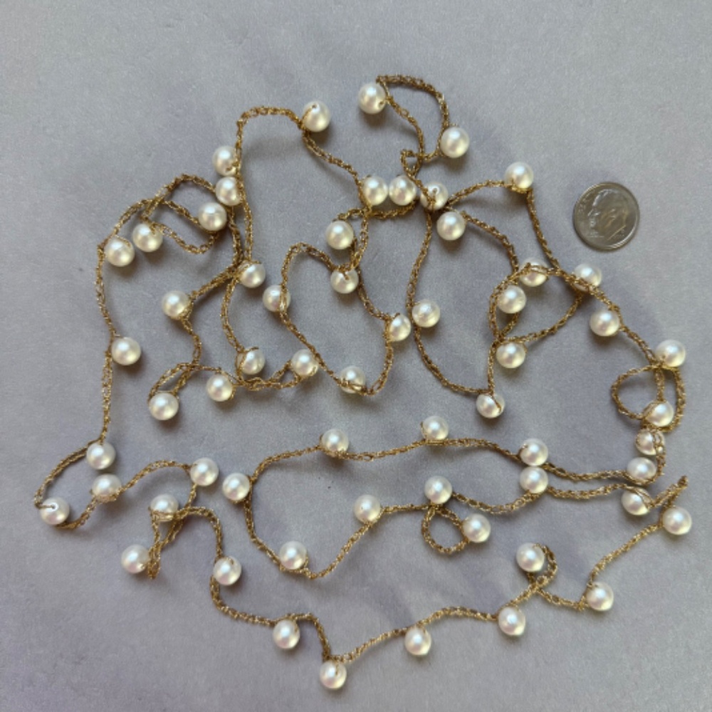 VINTAGE Necklace Long Gold Crocheted Chain with Faux White Pearls 78" - Picture 3 of 7